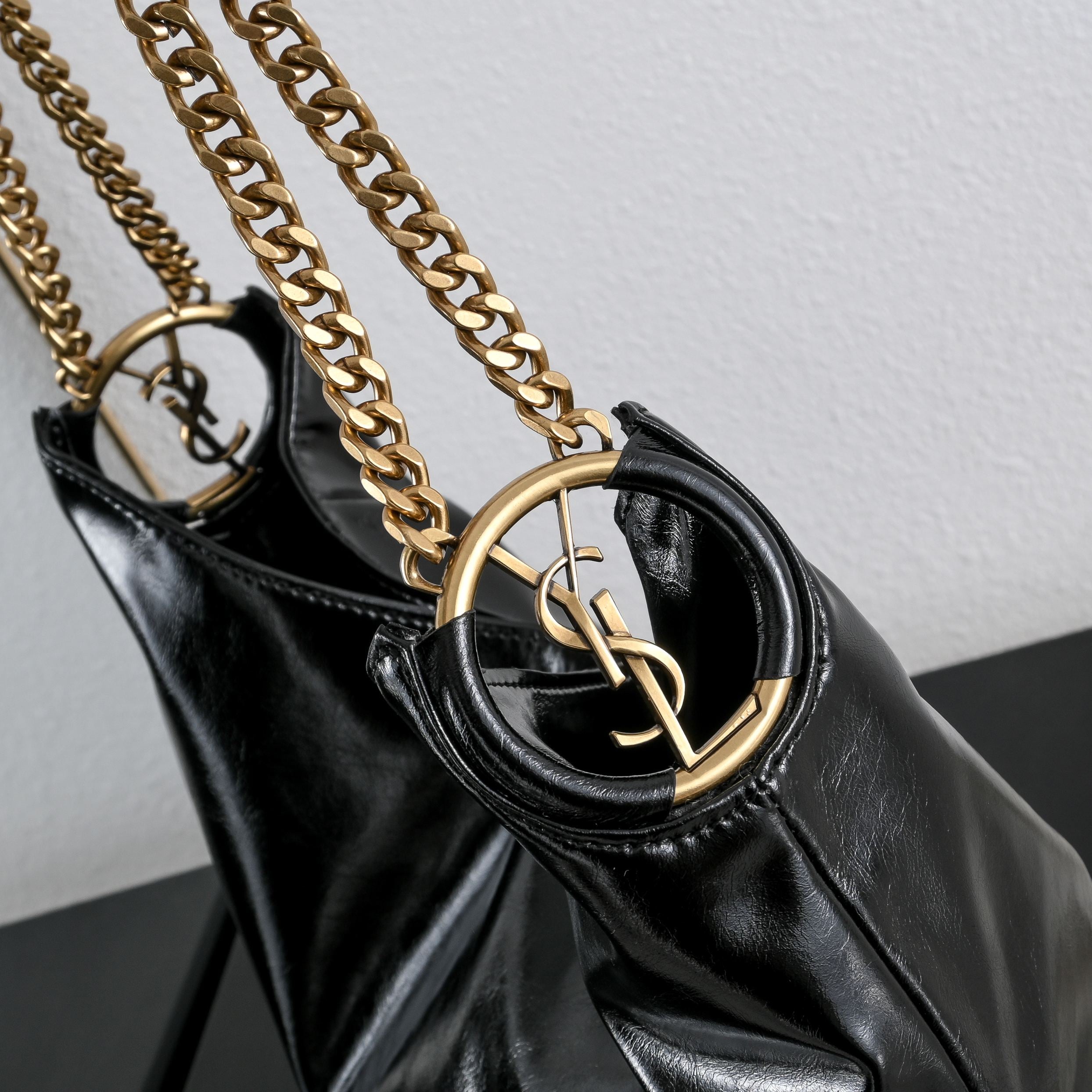 B1R76SL34 Popular leather bag