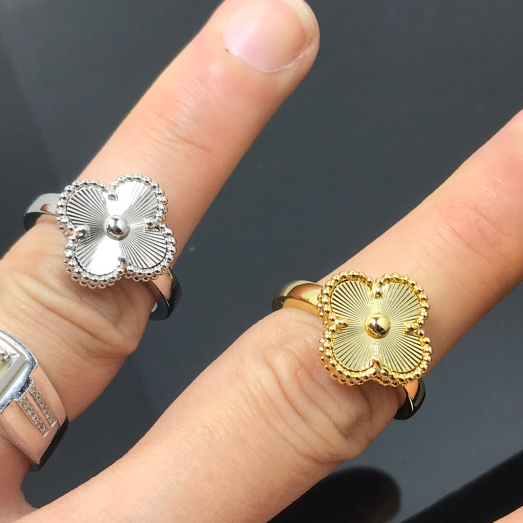 X5X63VA202X Popular rings,earrings, bracelets,necklaces