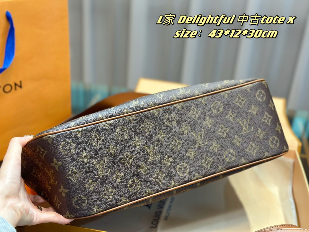 B6X103E213 Popular   leather bag 