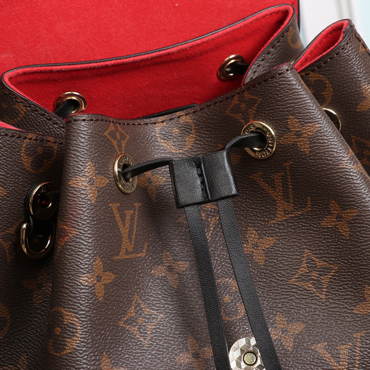 B1X71E067 Popular  leather bag 
