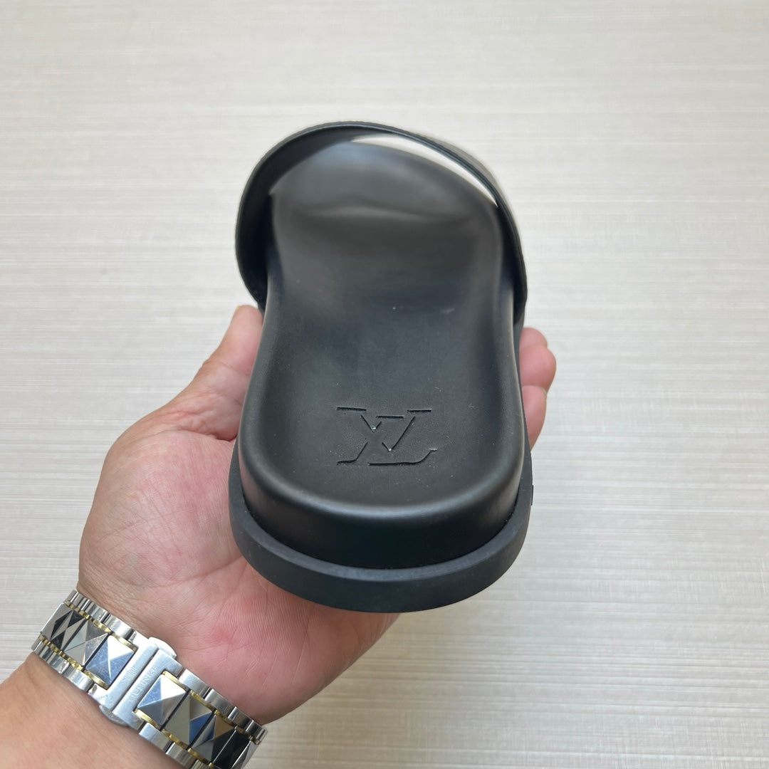 Z5ZE56 Popular slippers