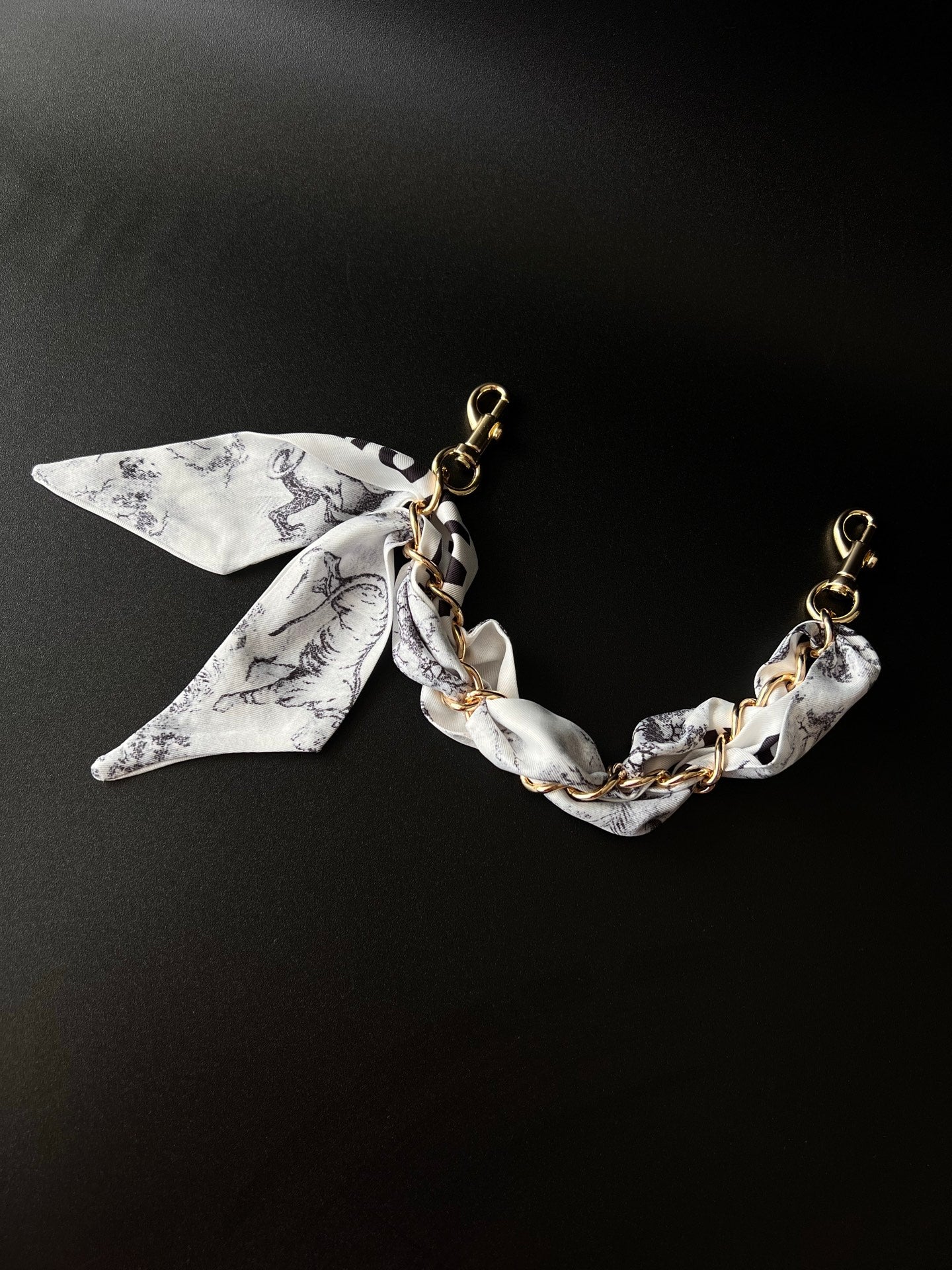 A1R76D83 Popular bag 's charms accessories