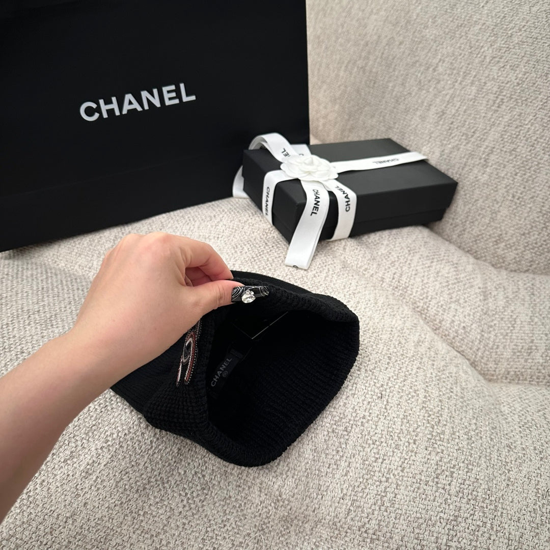M1R86C11 Popular hats