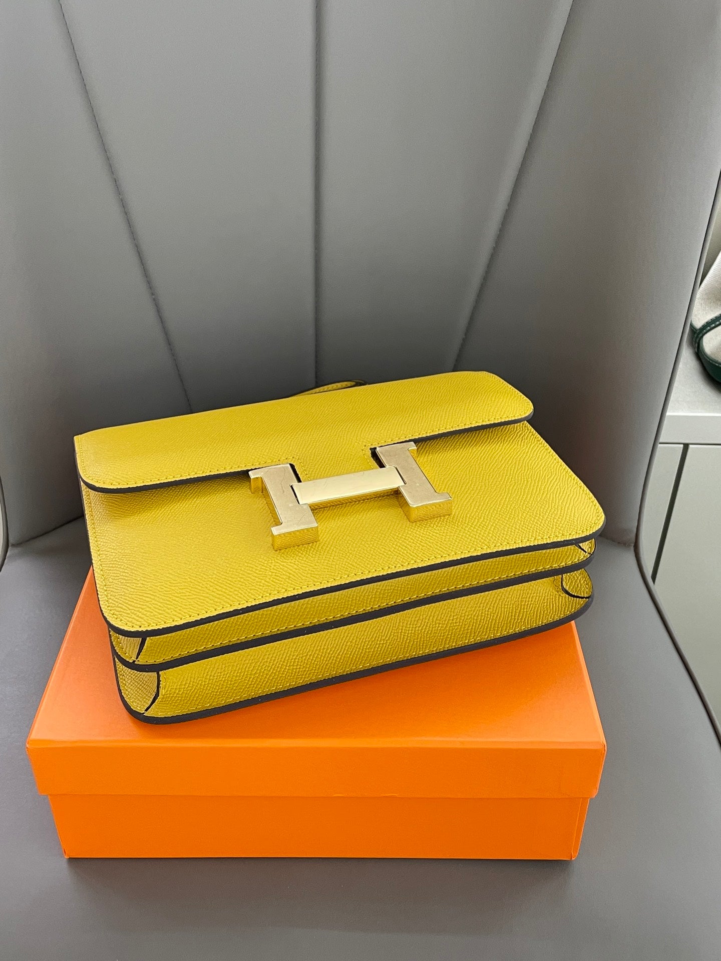 B1N55H65 Popular  leather bag