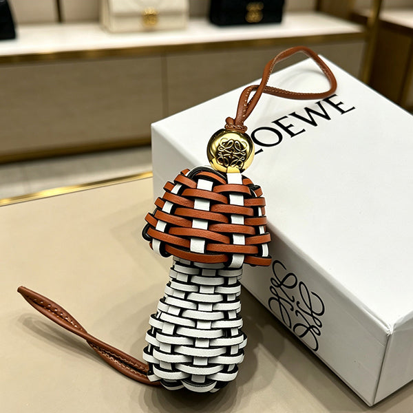 A1R76A13 Popular bag 's charms accessories