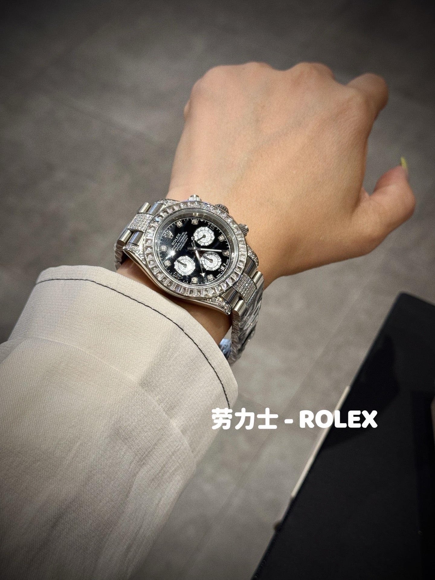 L1R46L124 Popular watches