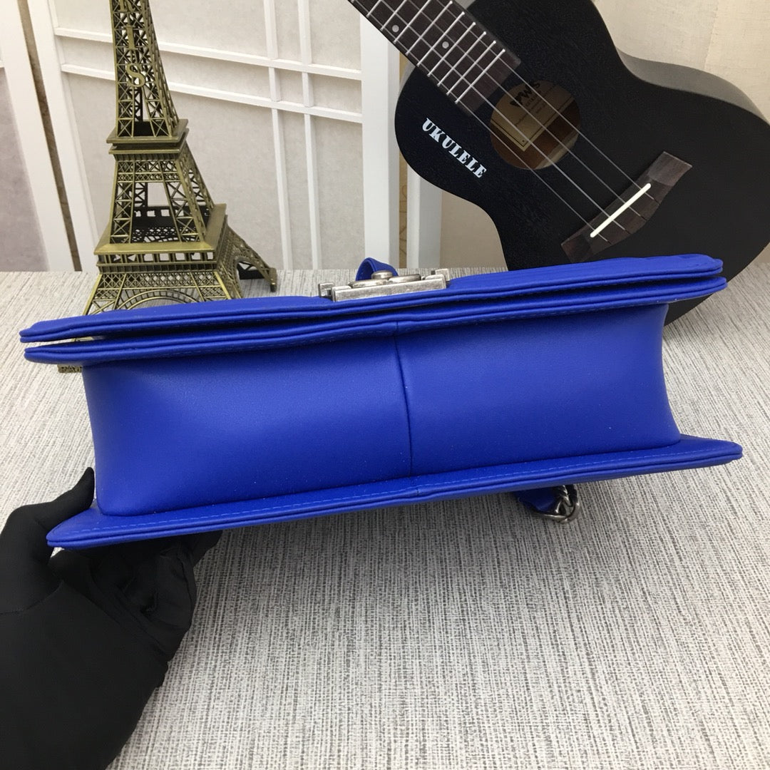 B5X121C60 Popular  leather bag 