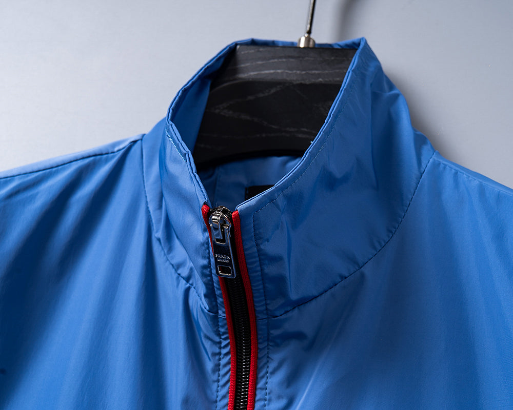 U1R86P22 Popular Coats