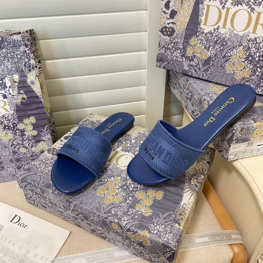 Z2N65D27  Popular  leather shoes