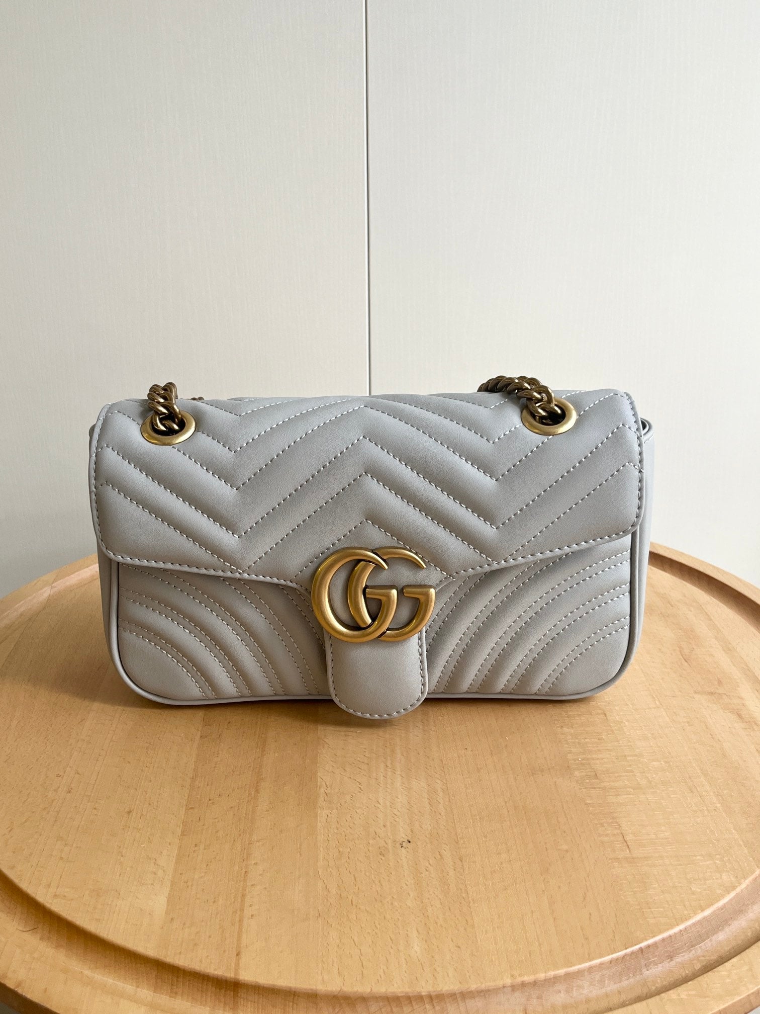 B1X54B444 Popular leather bag