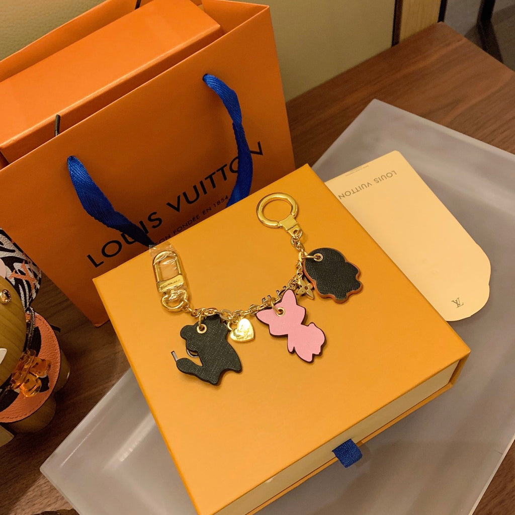A1Q105E19 Popular bag 's charms accessories