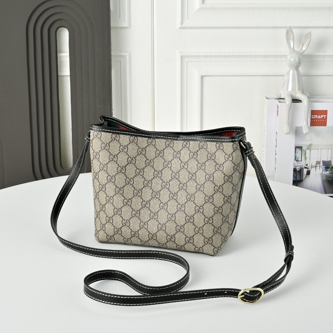B1P36C53 Popular bag