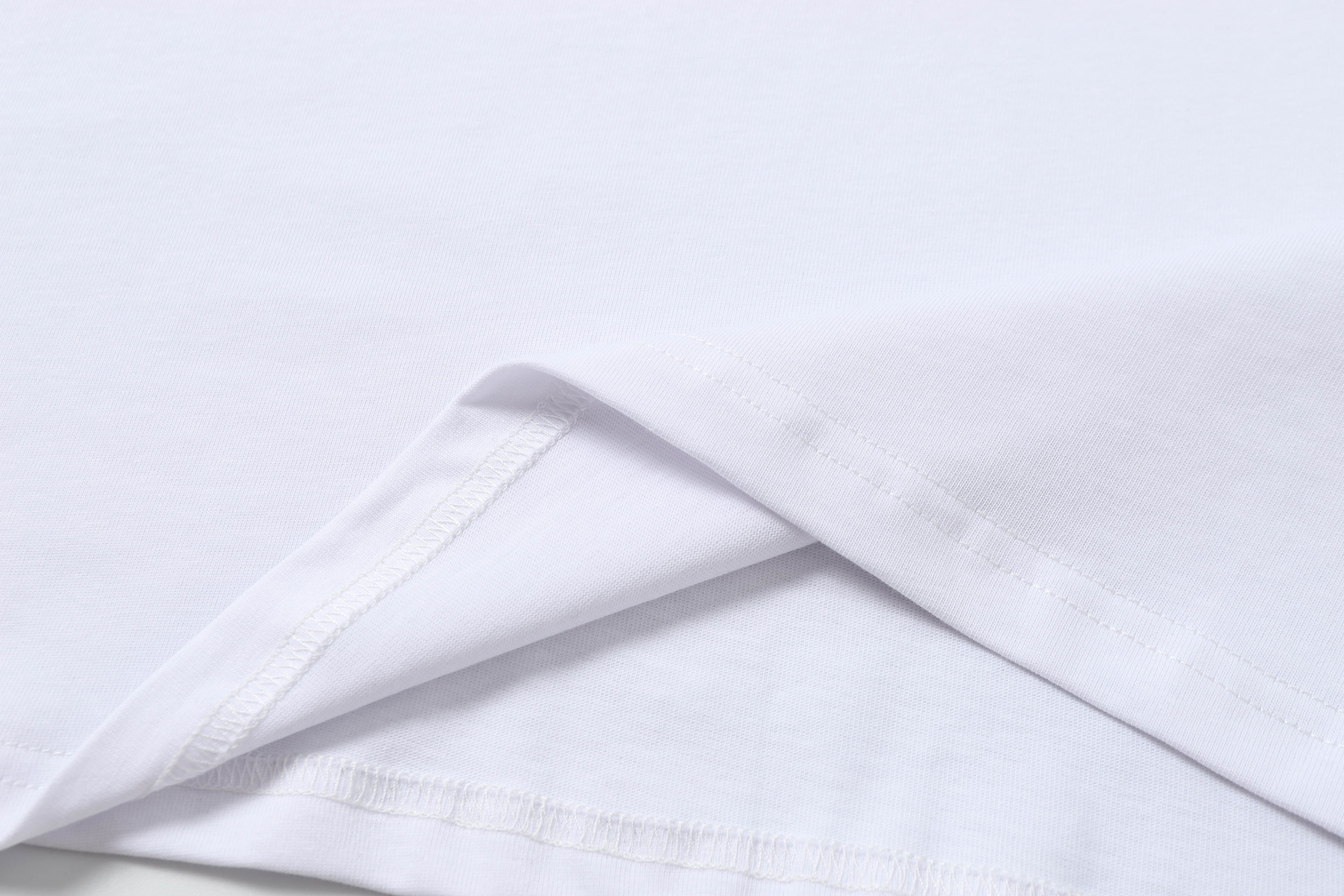 U1R45E165 Popular T-shirt