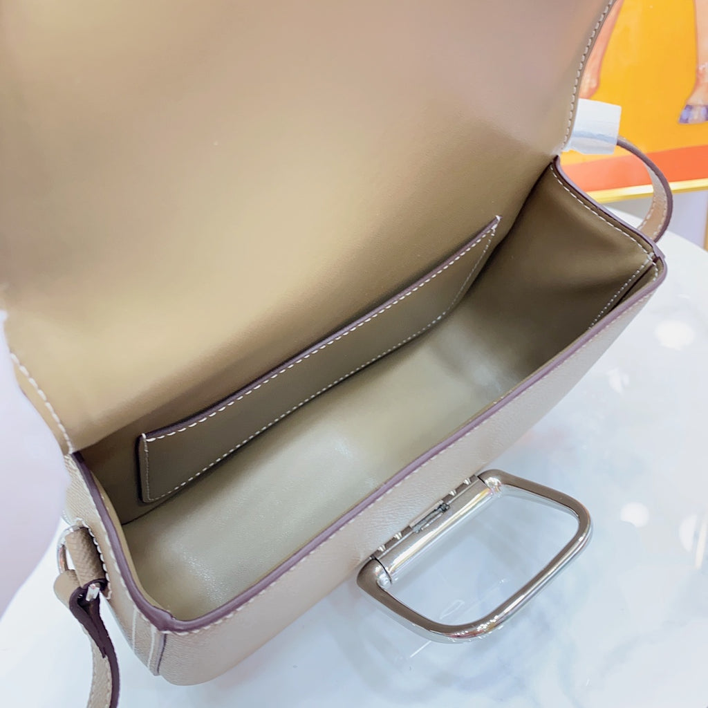 B1N55H9 Popular  leather bag