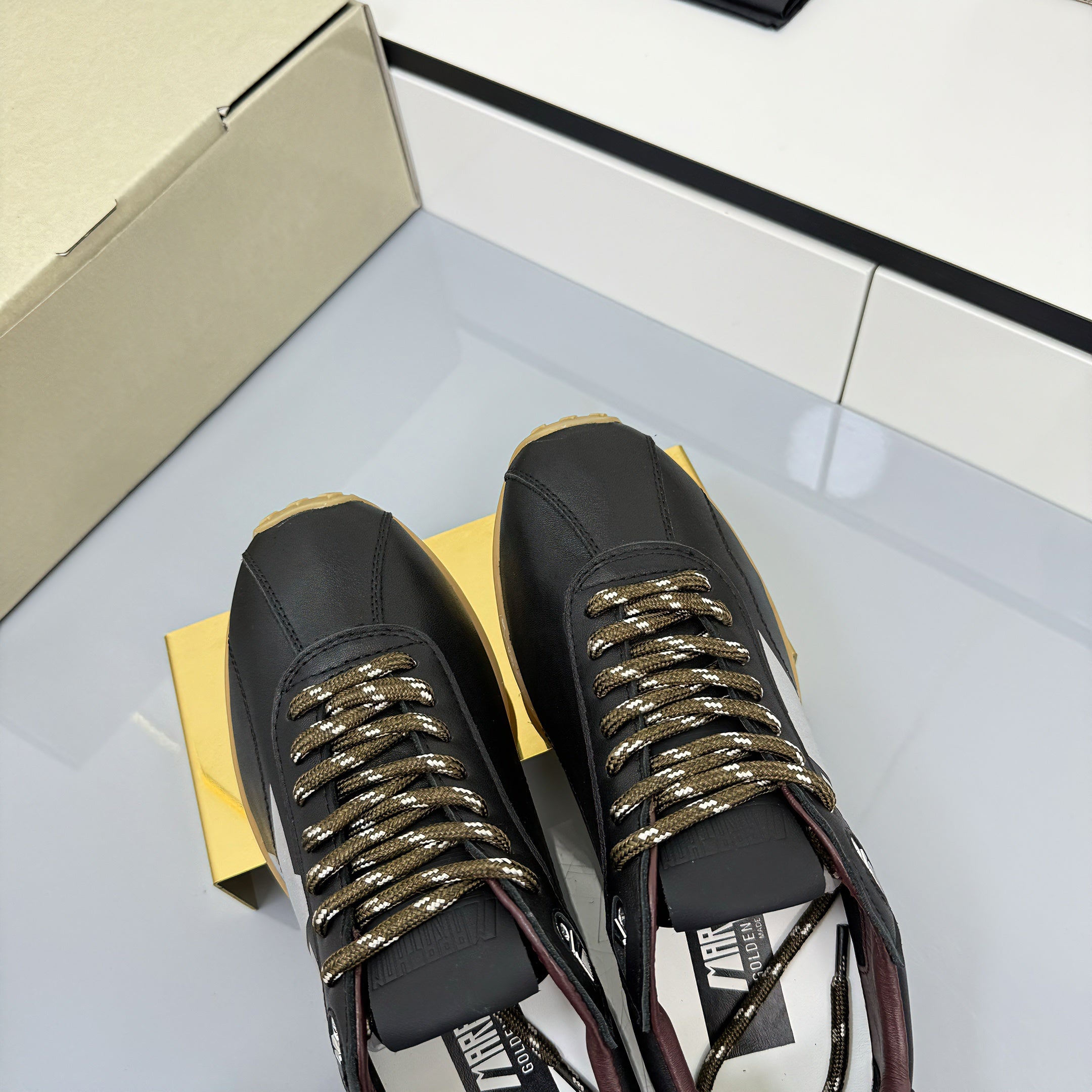 Z2Q105GE387 Popular high-quality Shoes