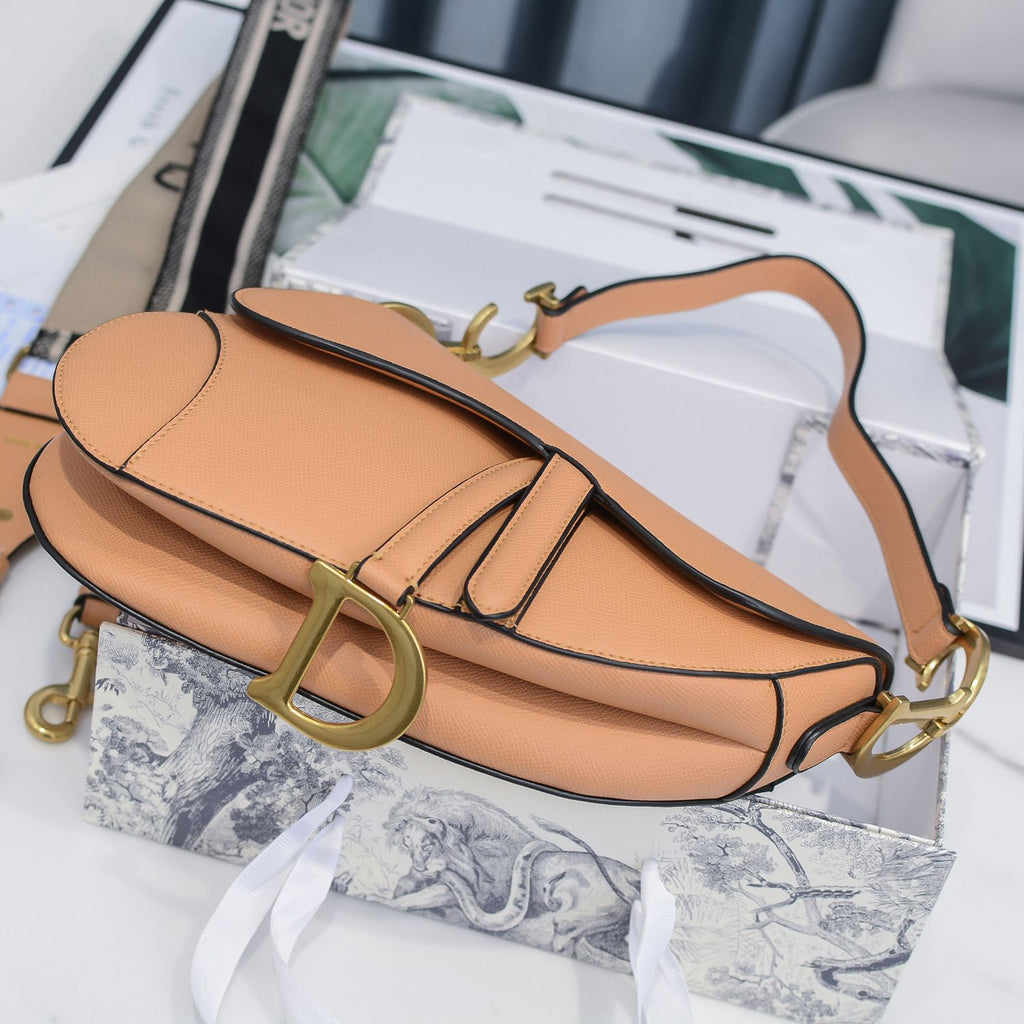 B5X111D15 Popular  leather bag 