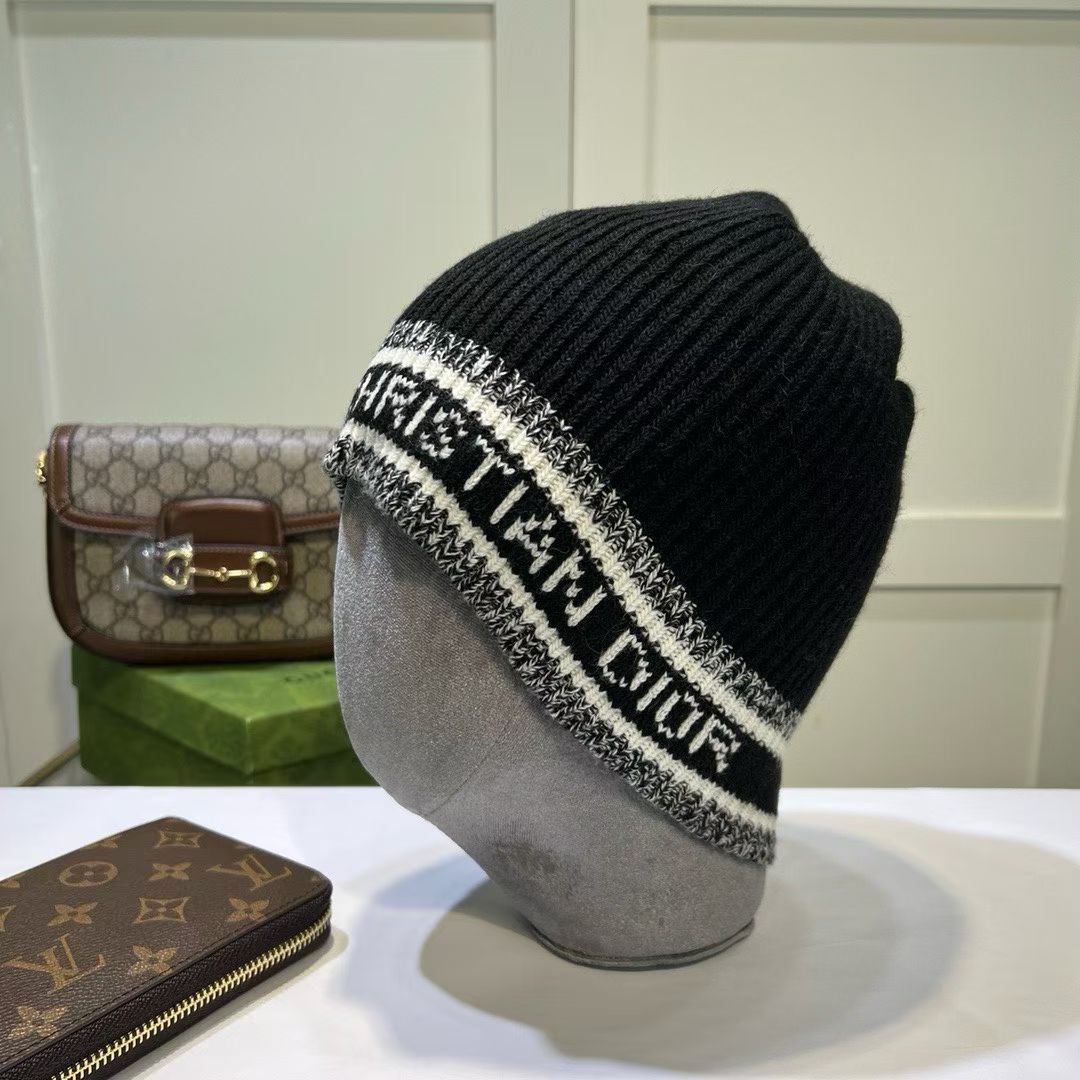M1R86D99 Popular hats