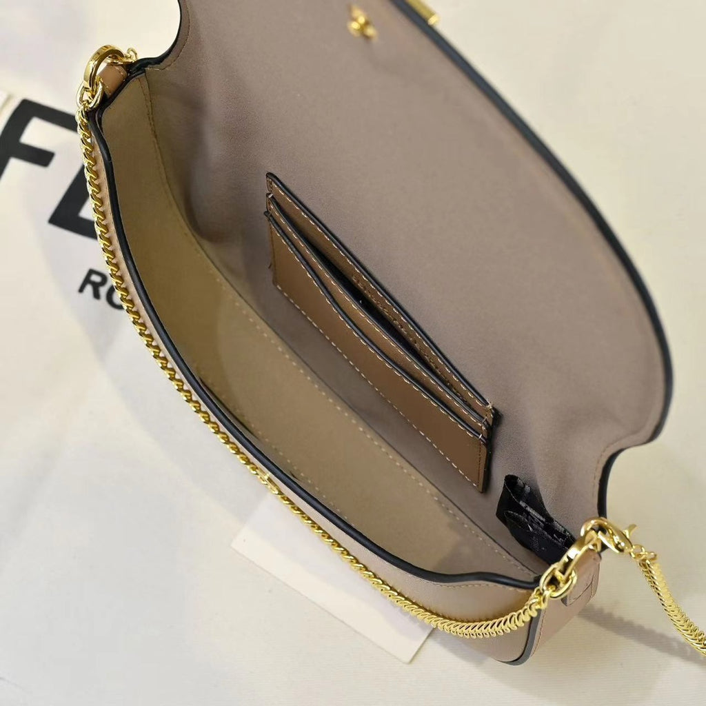B1R15F138 Popular leather bag