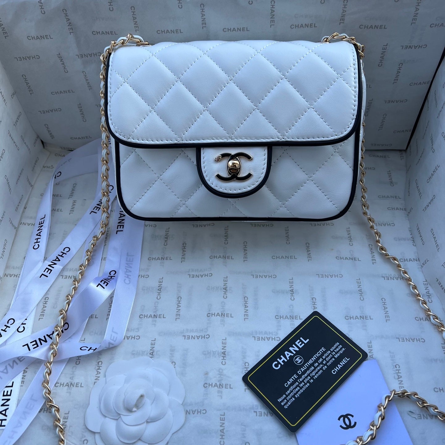 B1N55C67 Popular  leather bag