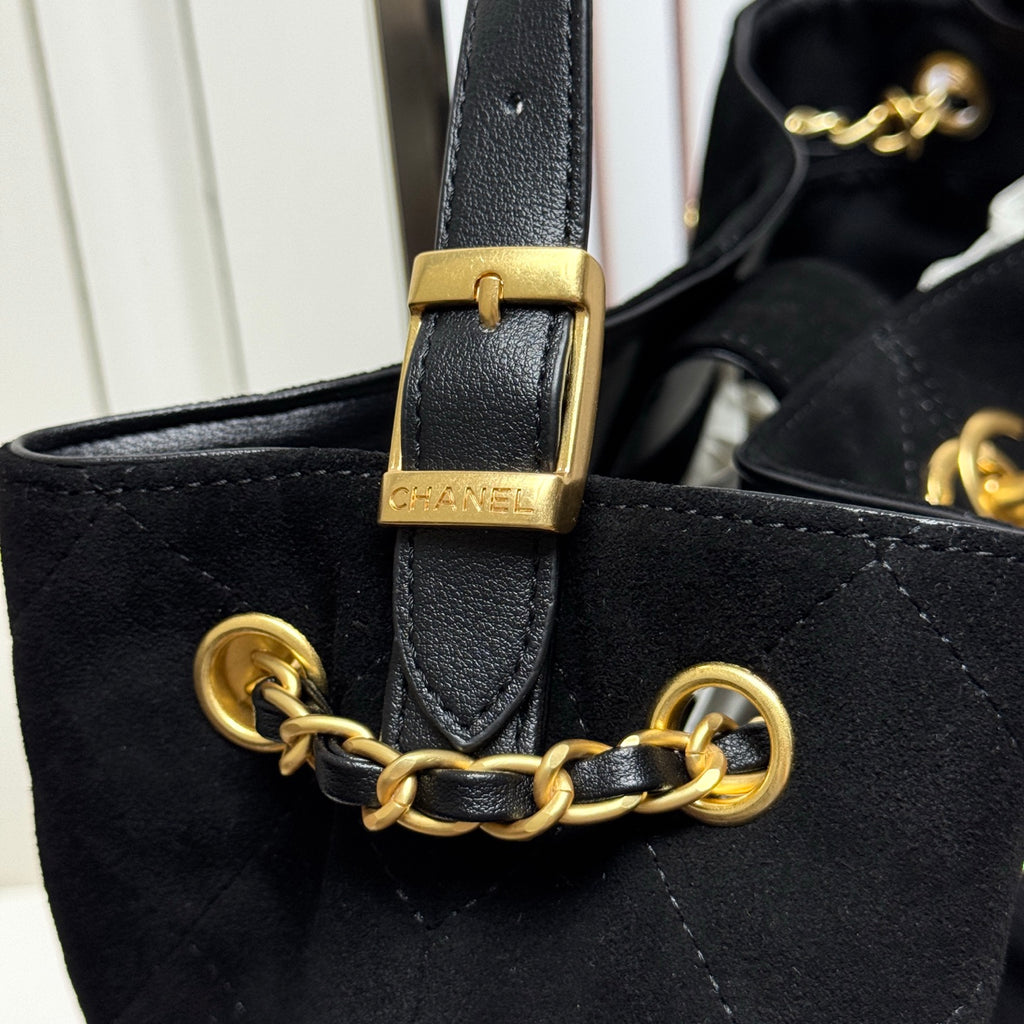 B1P46C17 Popular leather bag