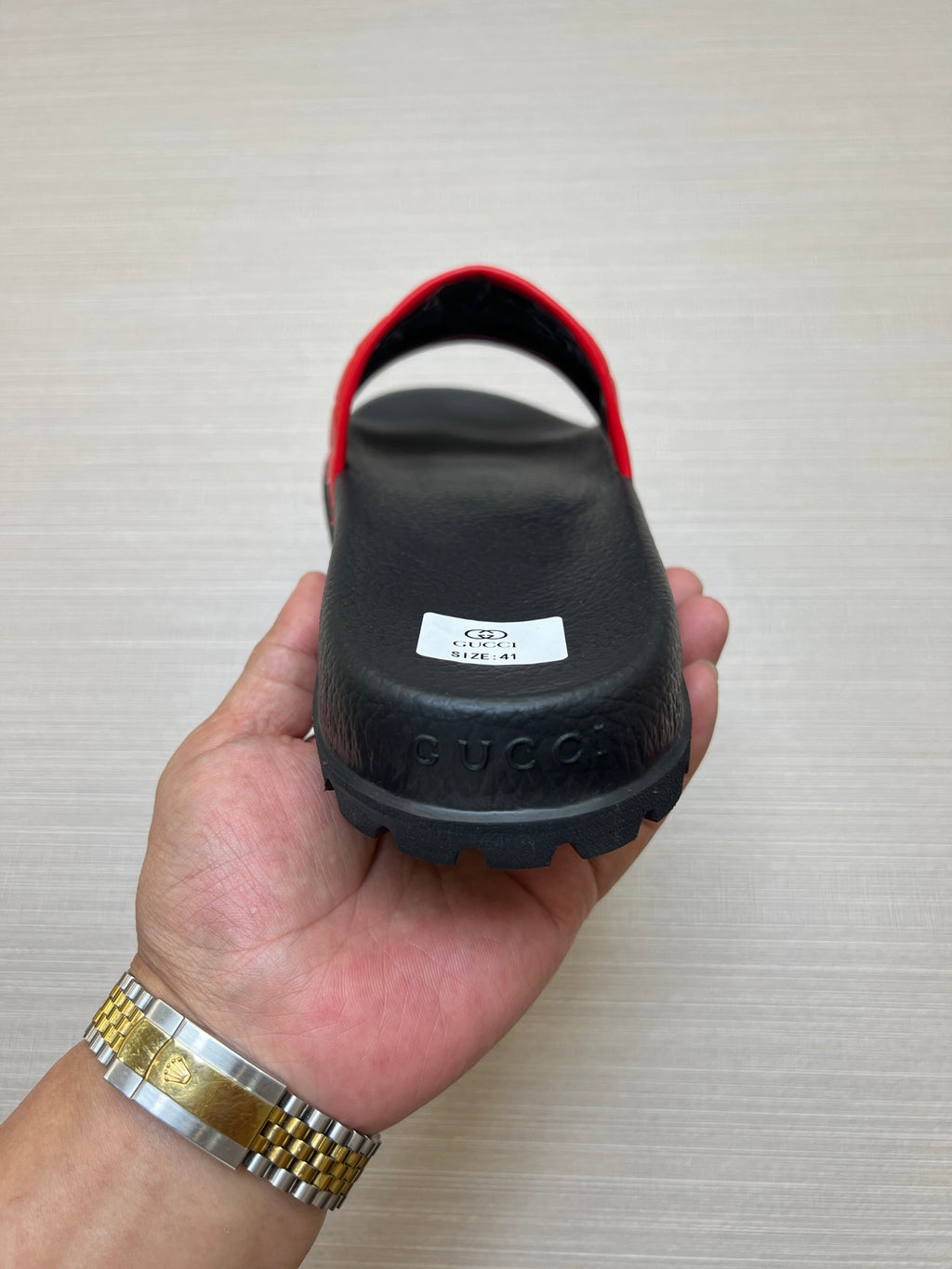 Z5X76B5  Popular slippers