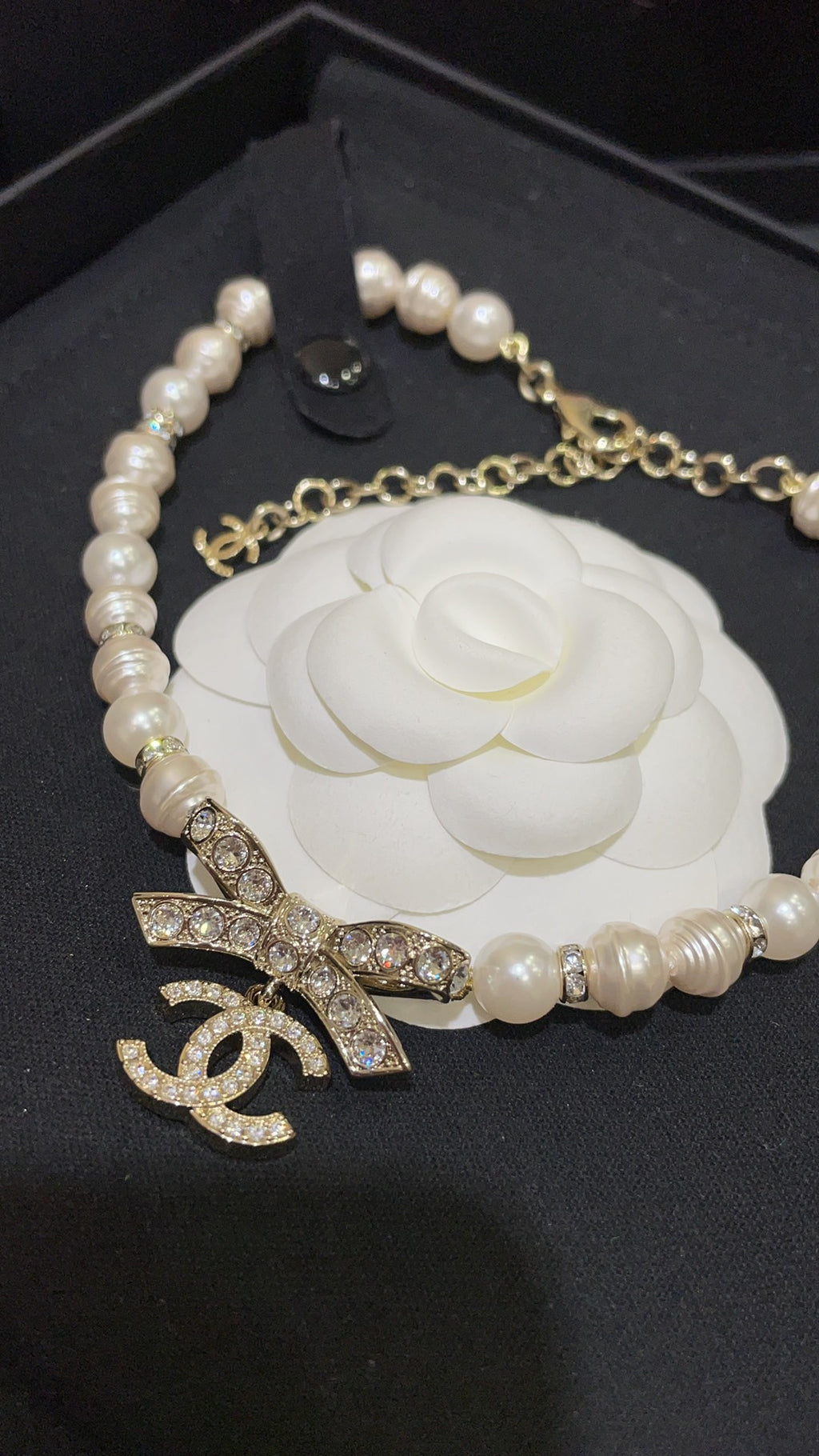 X1Q85C243X Popular Necklace