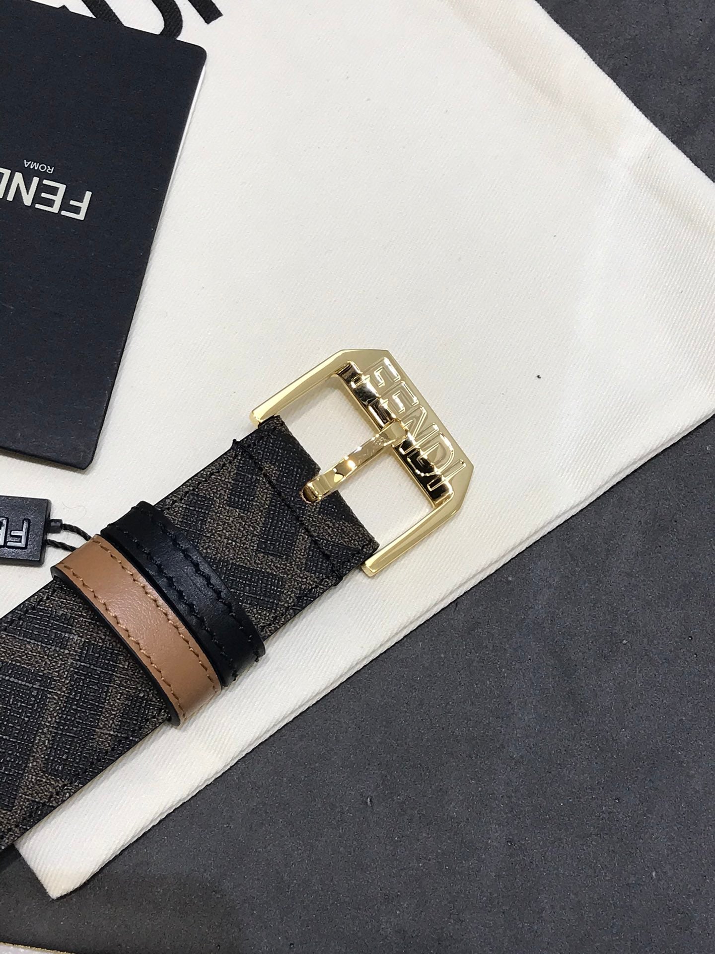 P1Q64F78 Popular   High quality belt With full package
