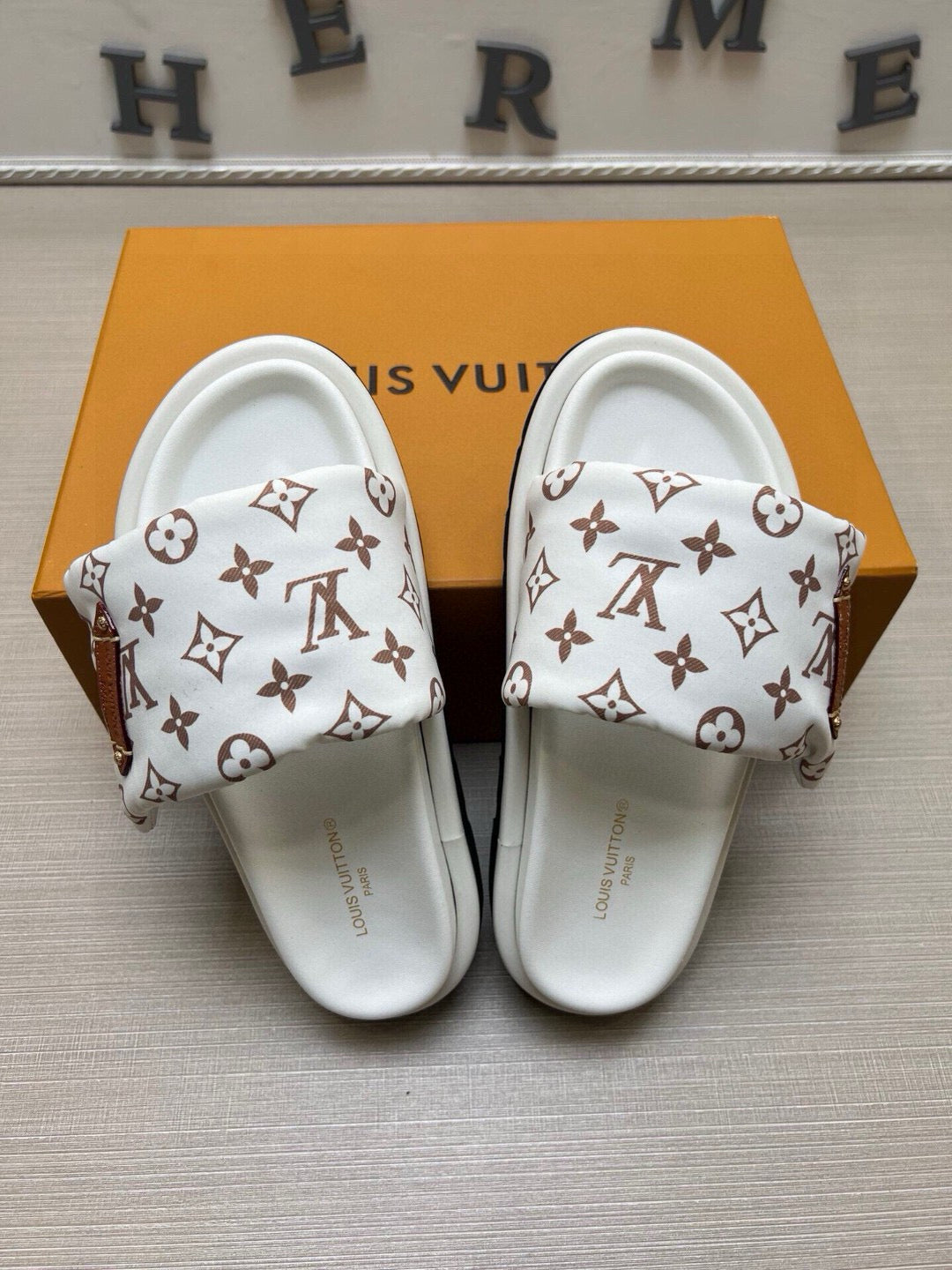 Z5QE9 Popular Slippers