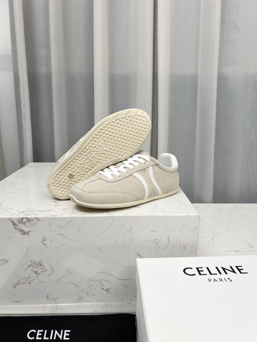 Z2Q105N270 Popular high-quality Shoes