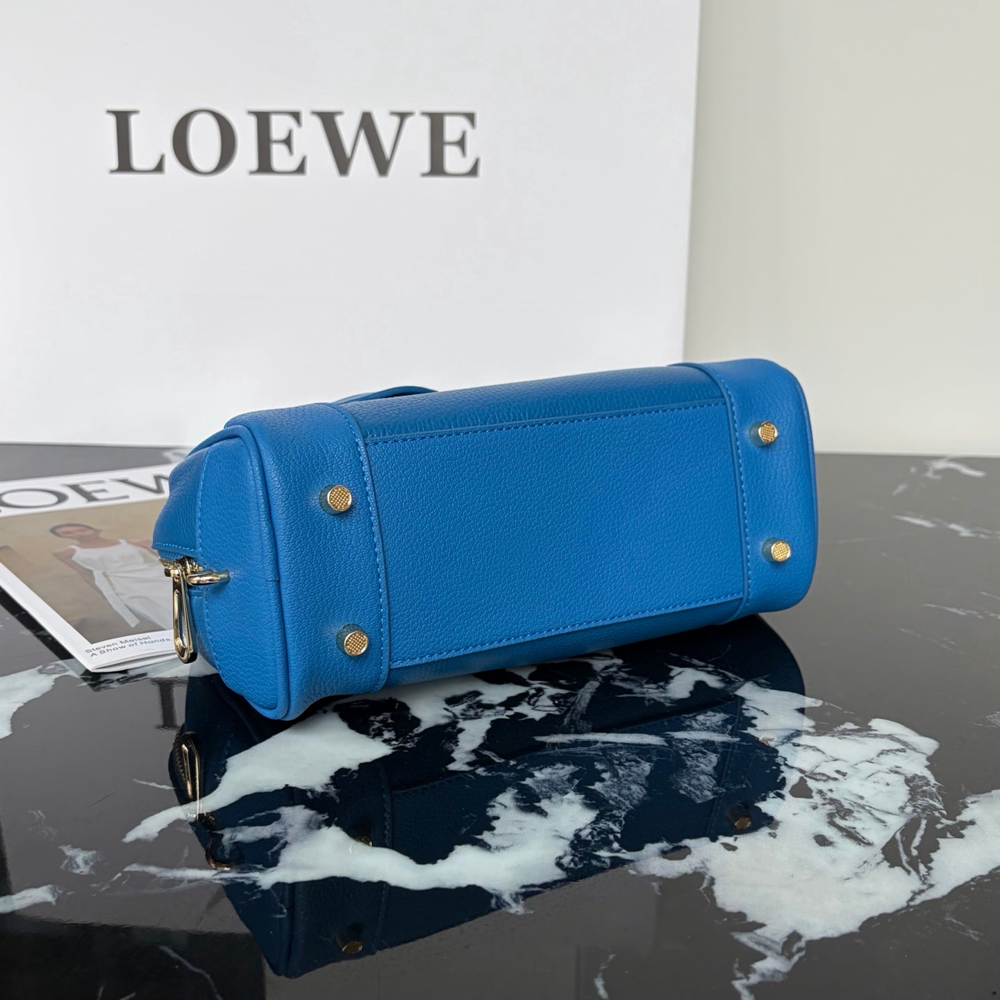 B1R66A12 Popular leather bag