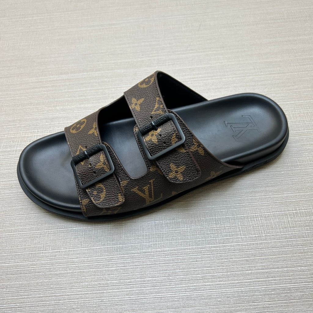 Z5ZE57 Popular slippers