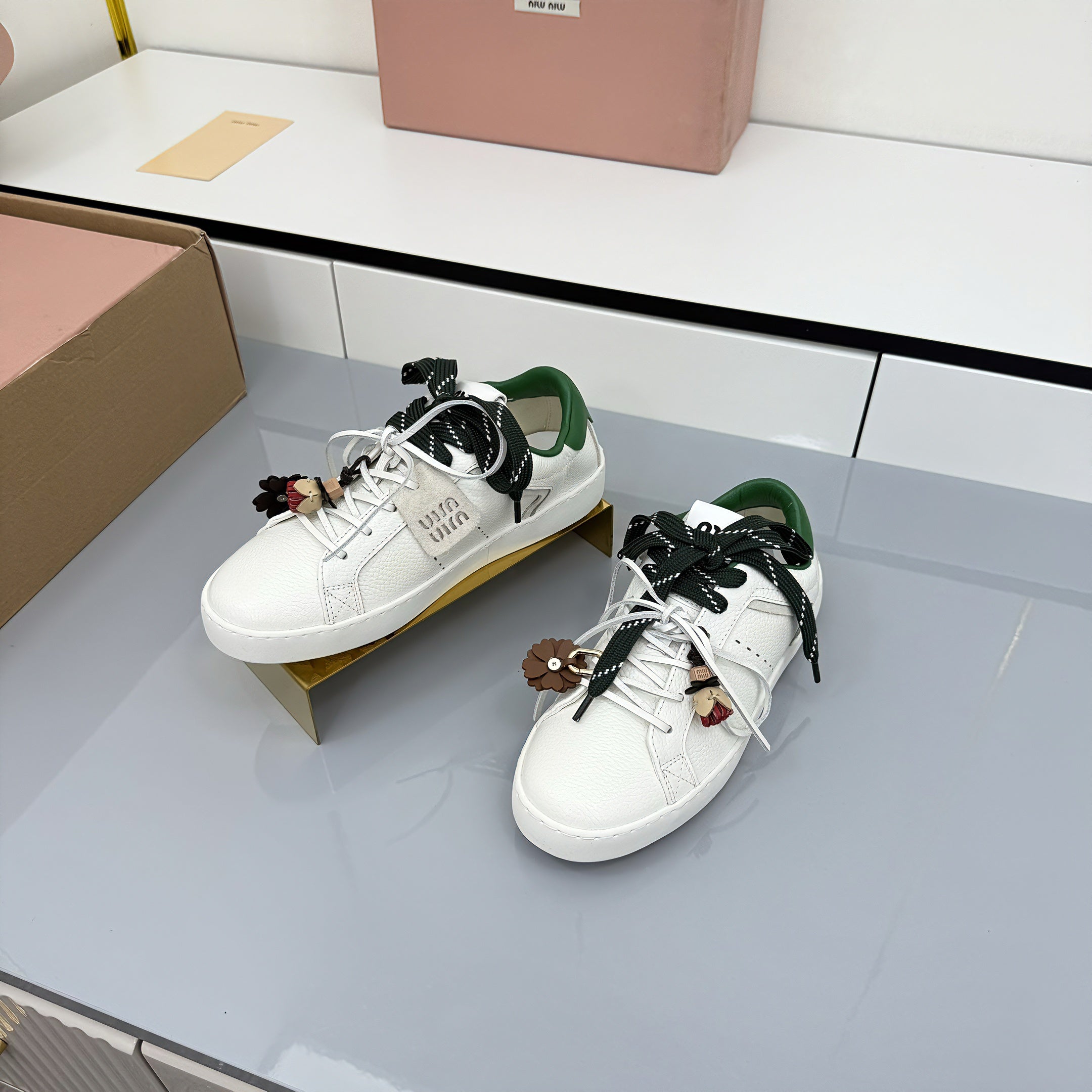 Z2Q105A412 Popular high-quality Shoes