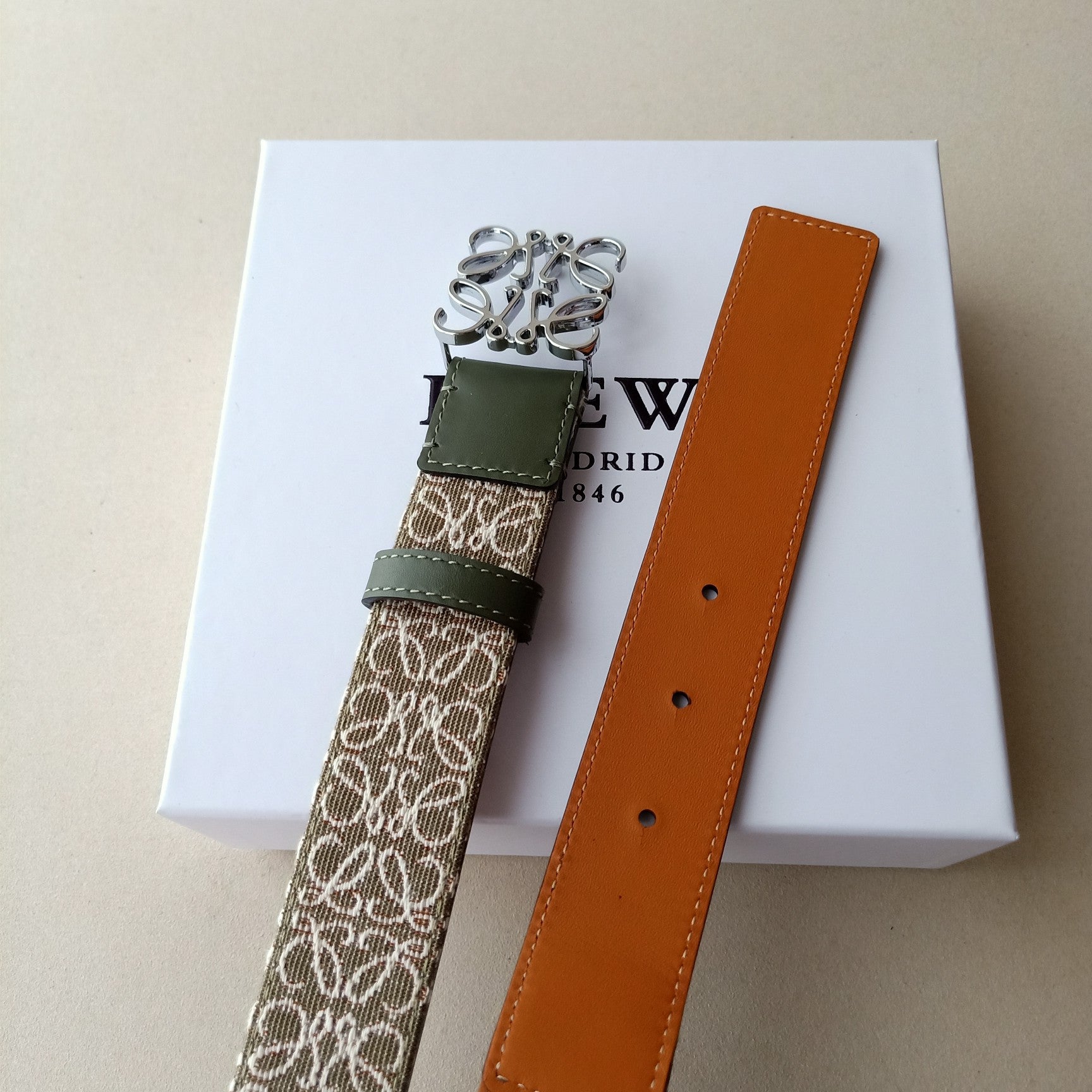P1Q115A9 Popular High quality belt With full package