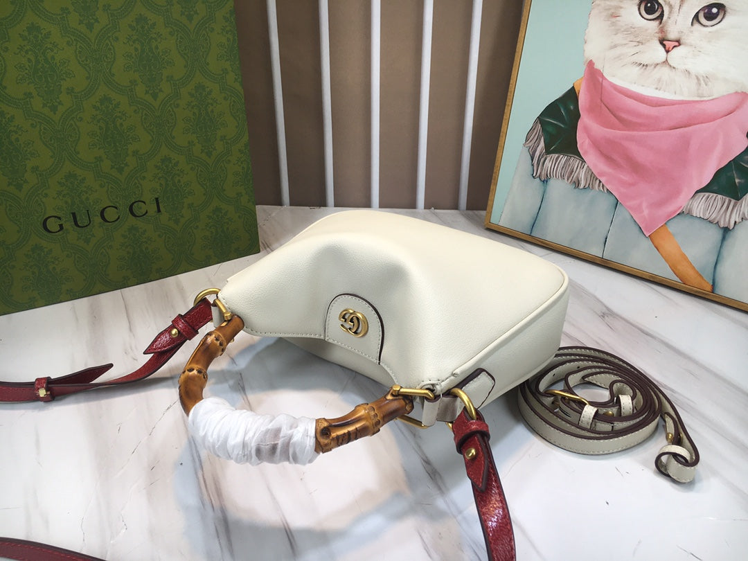 B1R15B117 Popular   leather bag
