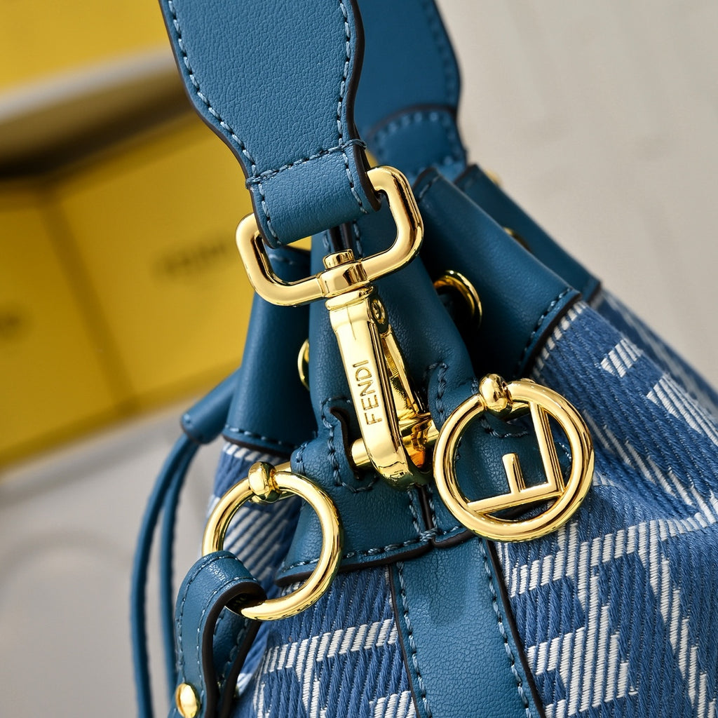 B1R15F11 Popular   bag