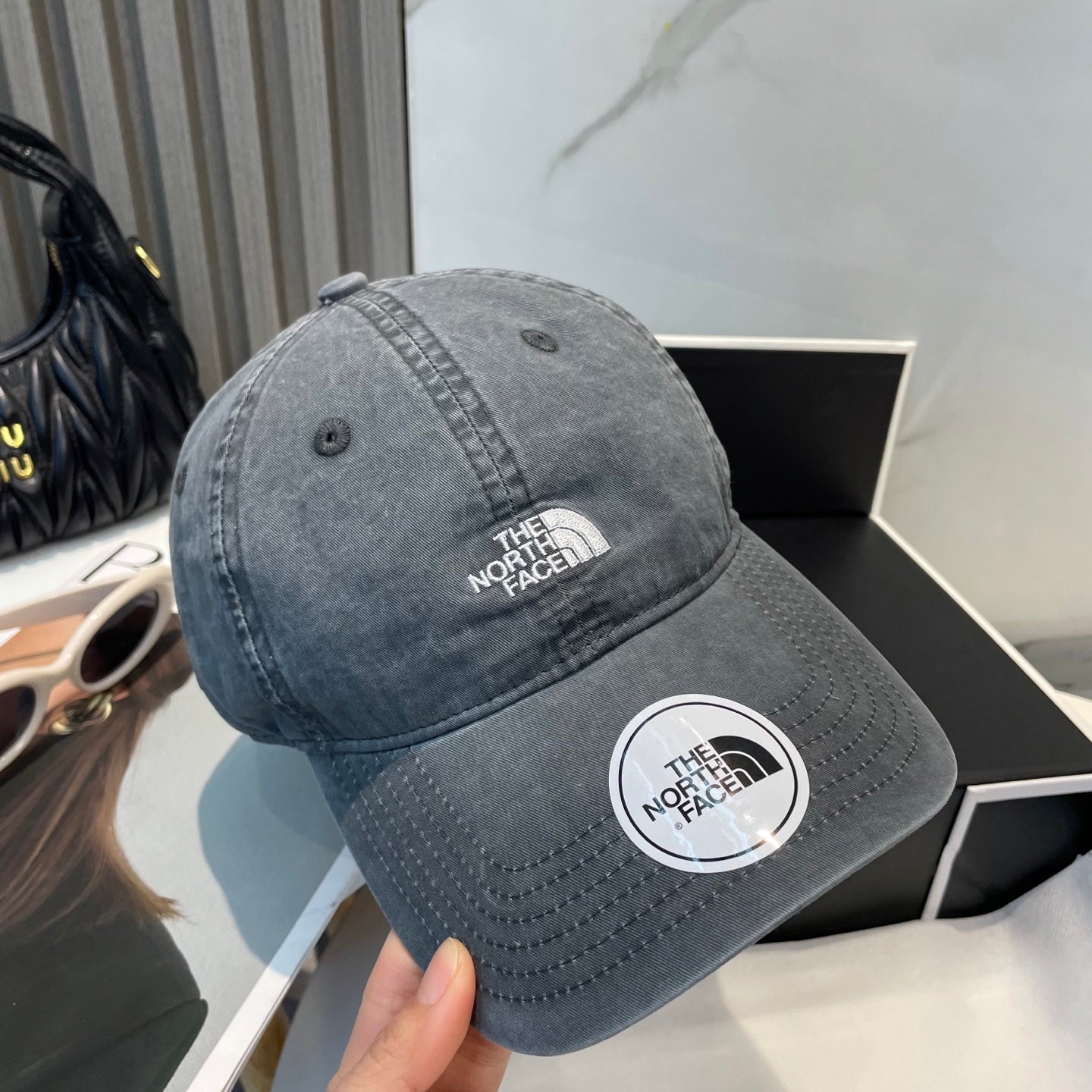 M1Q45A24 Popular  hats