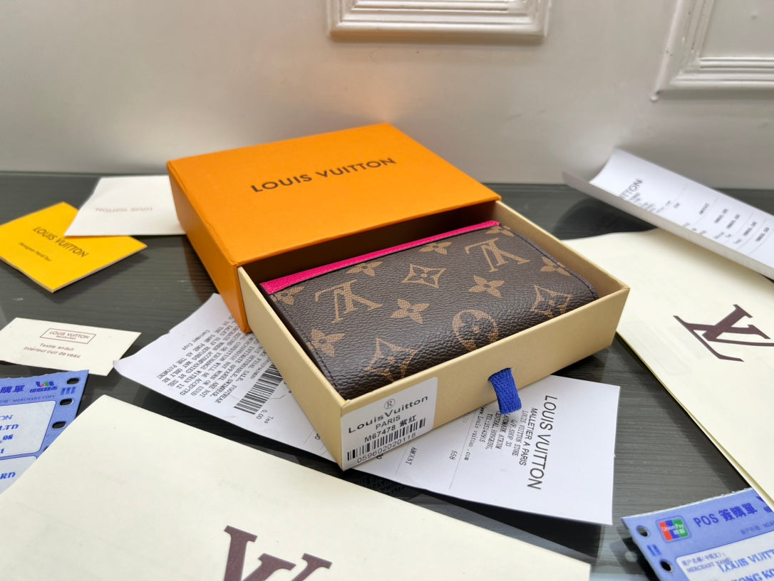 B1N55E43 Popular  leather wallets