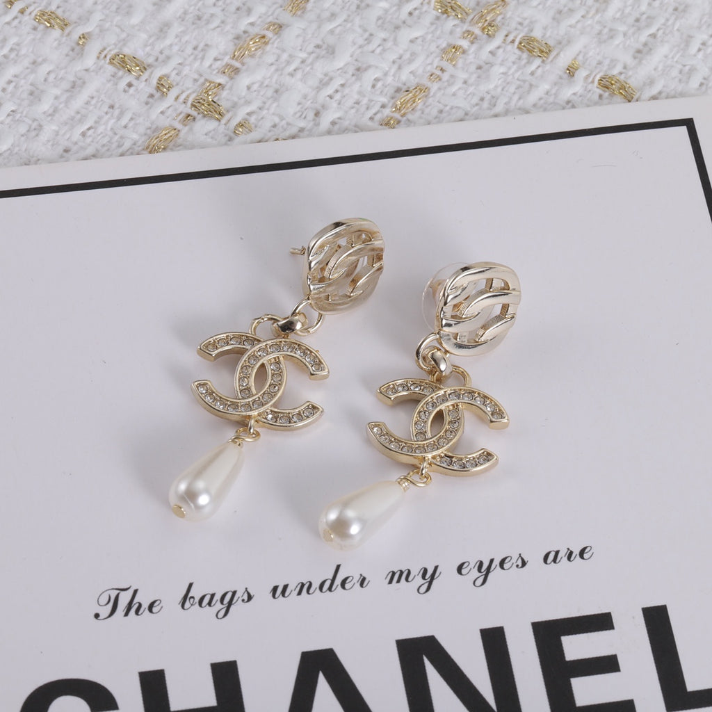 X1Q45C8E Popular Earrings