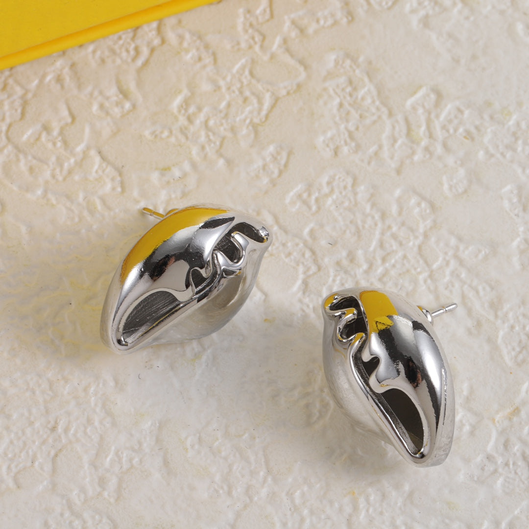 X1Z95F55E Popular Earrings