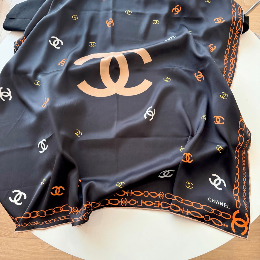W1N4610 Popular Silk Scarve