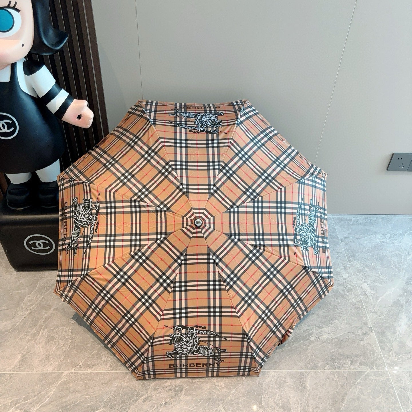 J1R85R126 Popular UV resistant umbrella