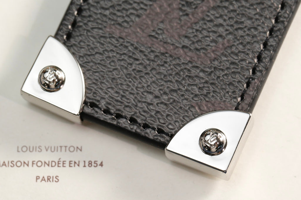 A1R35E18  Popular key closure