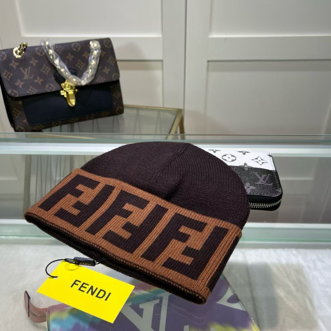 M1R86F79 Popular hats