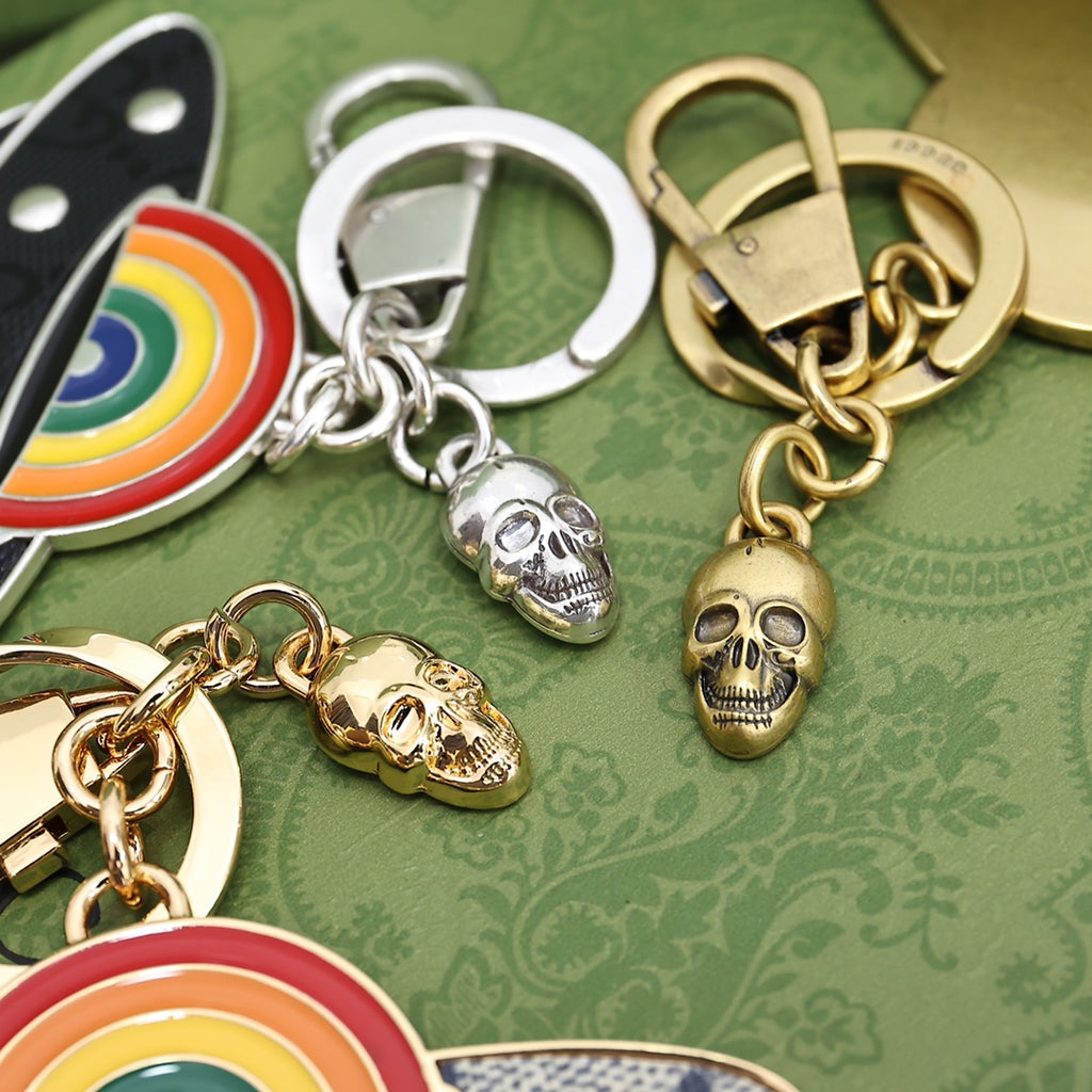 A1Z105B17 Popular bag 's charms accessories