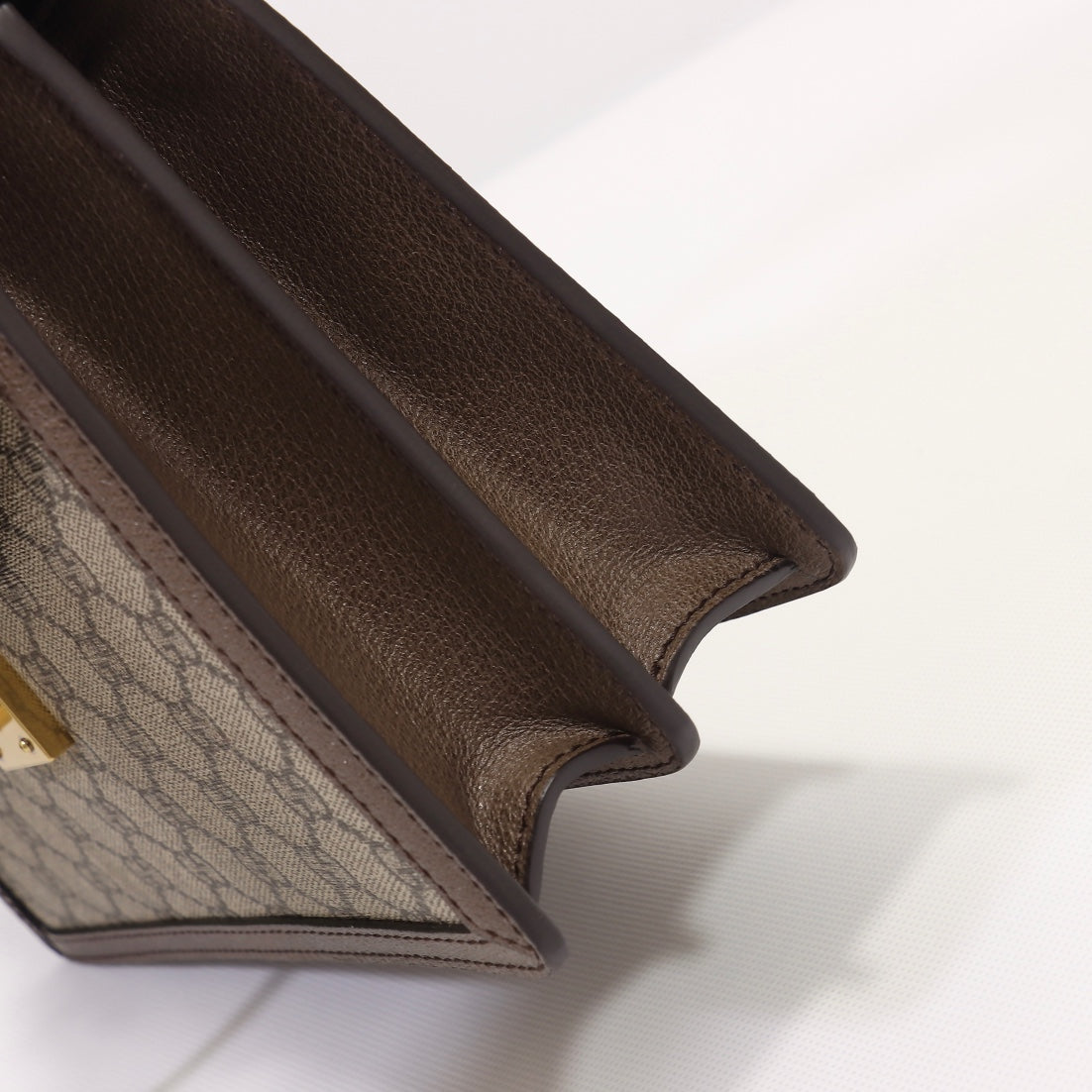 B1X43B48 Popular leather bag 