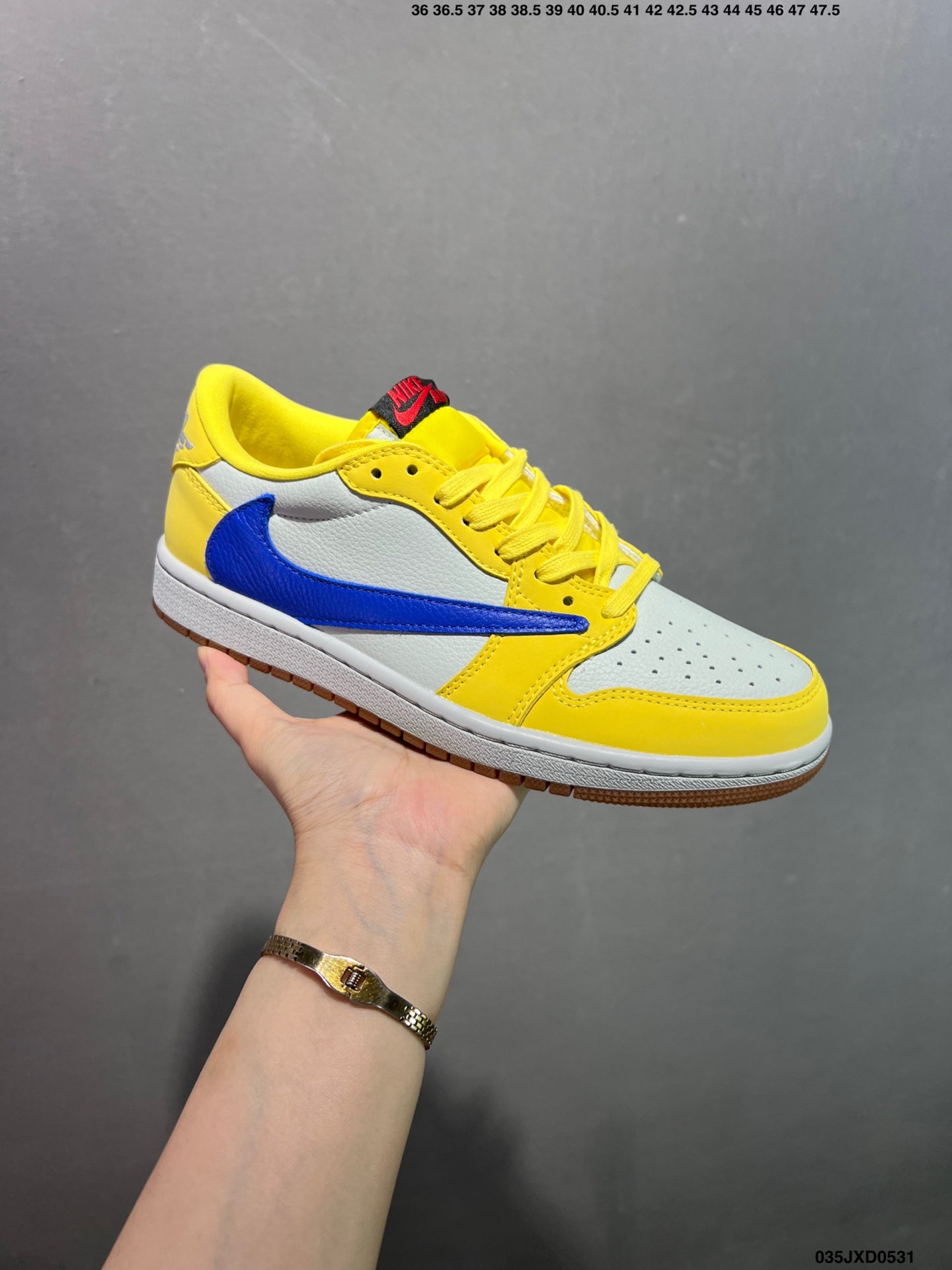 Z4N65A11  Popular shoes