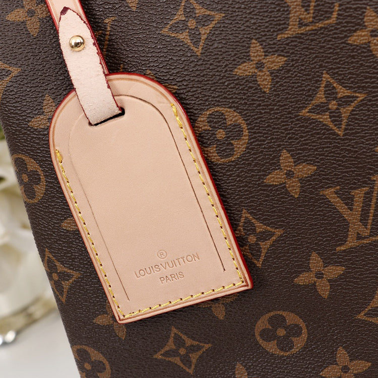 B1P11E84 Popular leather bag 