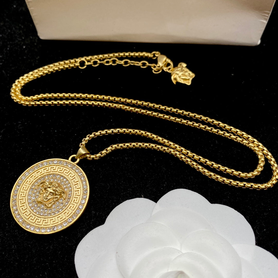 X1R75V99X Popular  Necklace