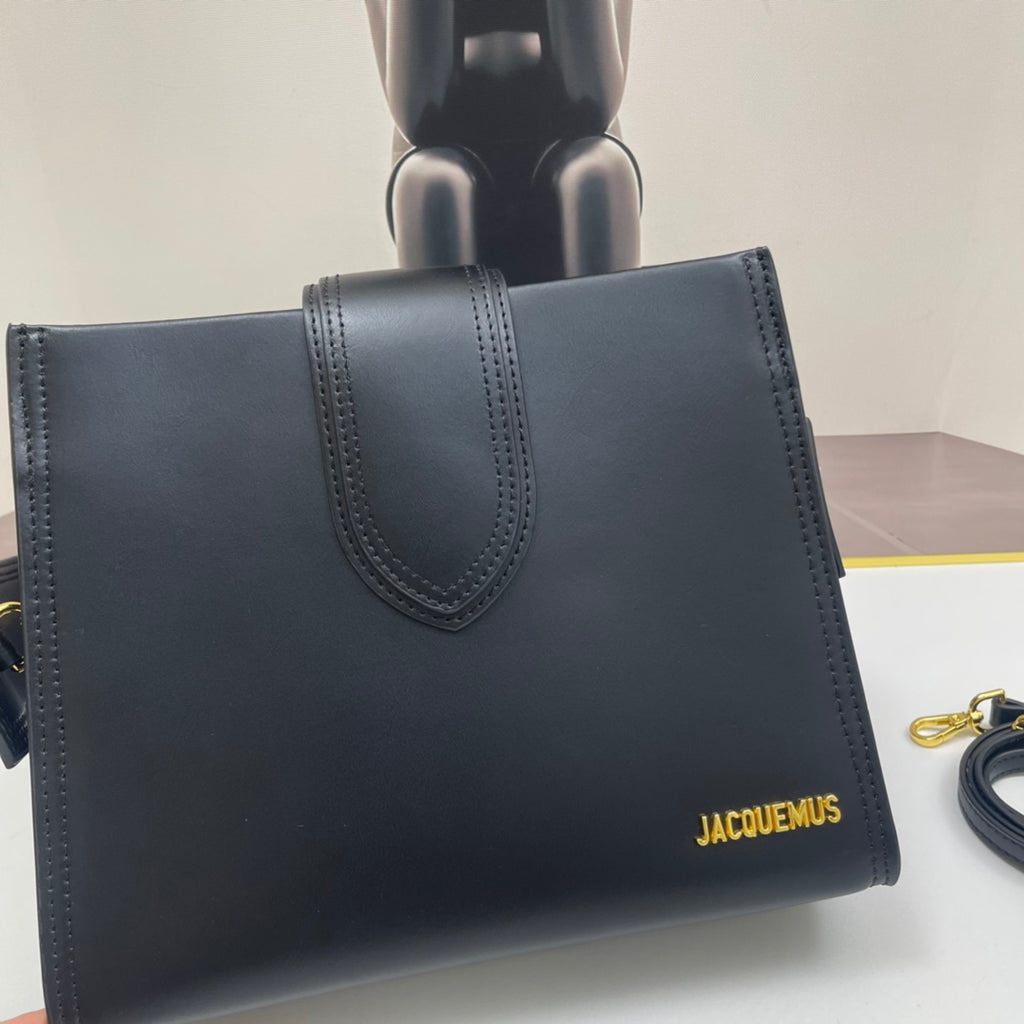 B1P36A33 Popular leather bag