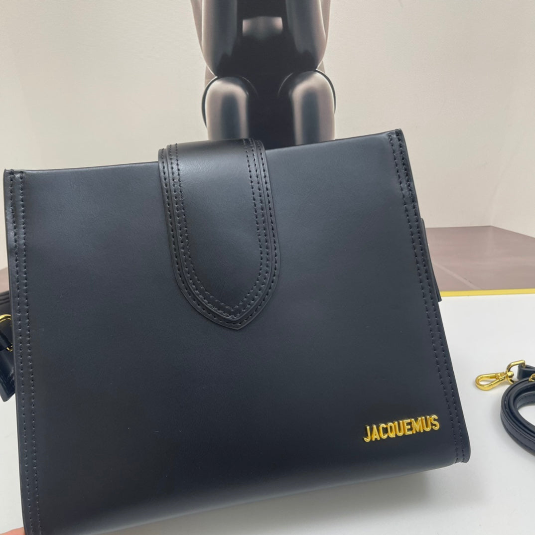 B1P36A33 Popular leather bag